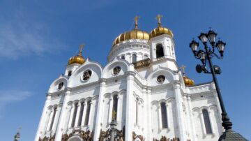 Патриарха Кирилла и Василия Небензю исключили из санкционного списка ЕС
