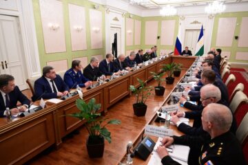 Дмитрий Медведев обсудил в Уфе отбор граждан на контрактную службу